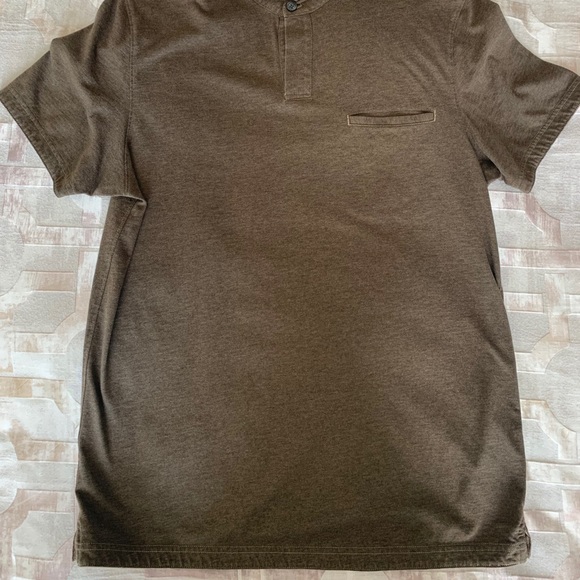 Banana Republic - Men’s brown Fitted Pima Polo - Picture 5 of 7